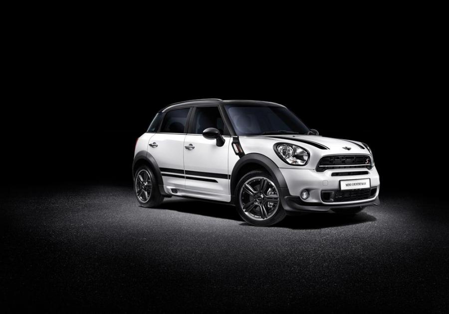  Mini John Cooper Works Countryman Design Edition 2017 года  (фото 1 из 14)